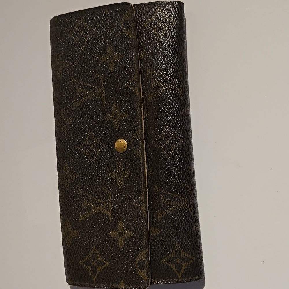 LV long wallet - Picture 3 of 16